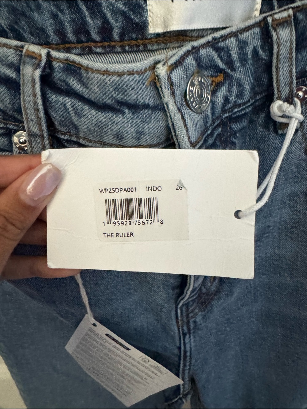 Frame High Rise The Ruler Jeans NWT - Picture 3 of 7
